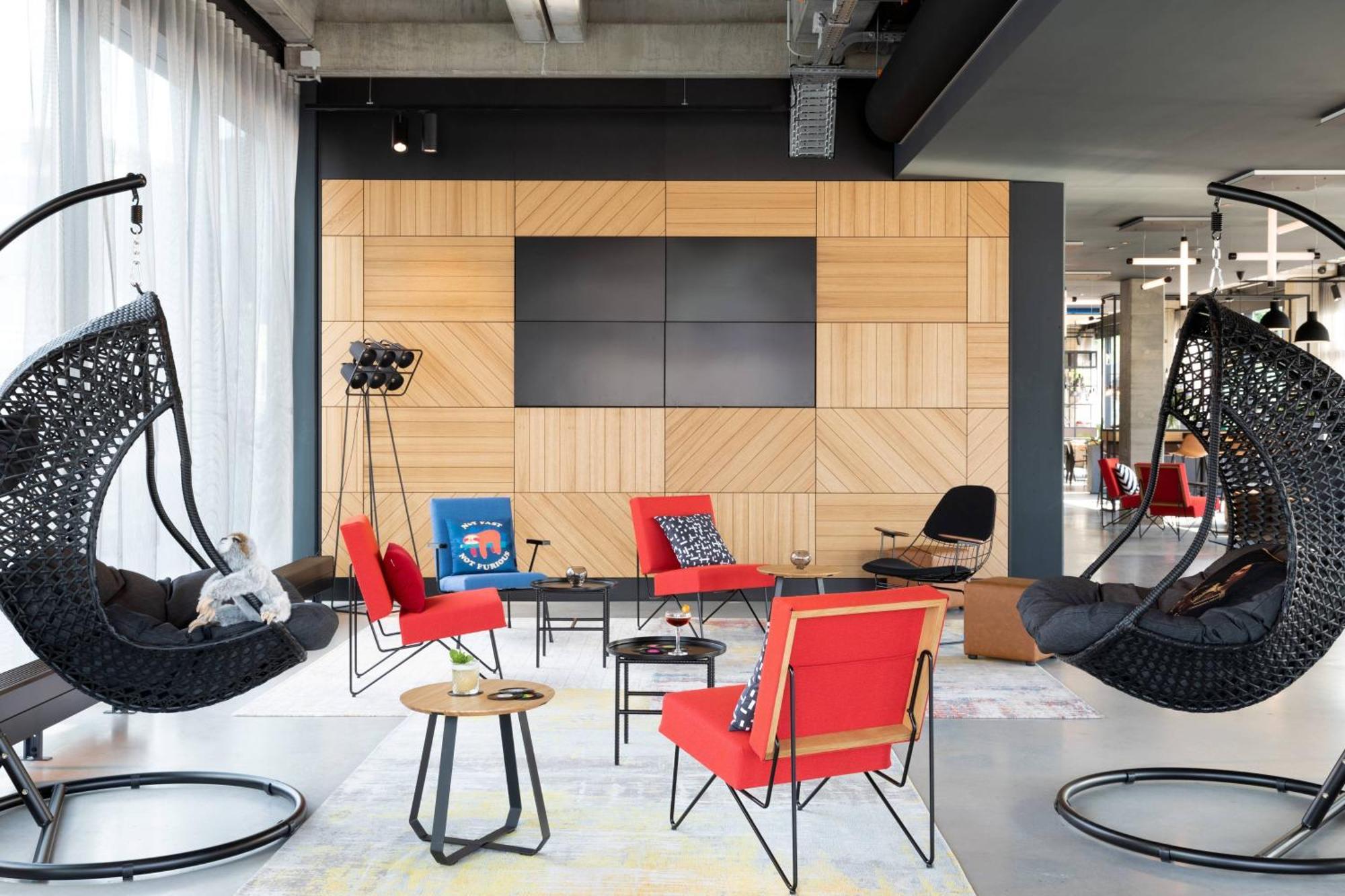 Moxy Utrecht Hotel Luaran gambar
