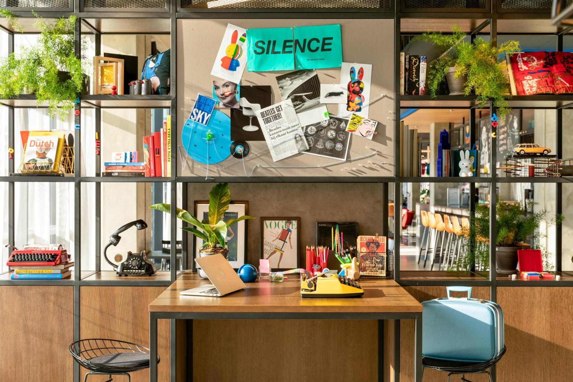 Moxy Utrecht Hotel Luaran gambar